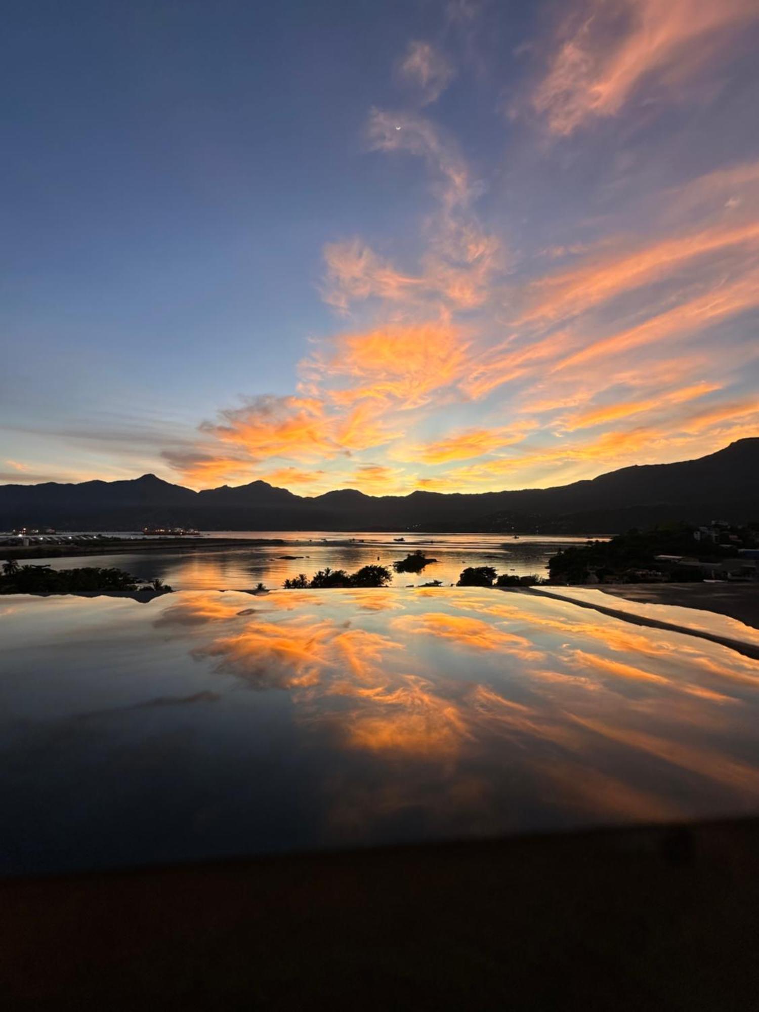 Casa De Praia Com Vista Para O Mar São Sebastião Kültér fotó
